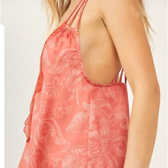 FREE PEOPLE INTIMATELY OFF THE COAST IN CORAL COMBO 100% polyester SIZE MED NWT - Picture 2 of 5